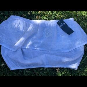 |SOLD| HOLLISTER Strapless Embroidered Top
